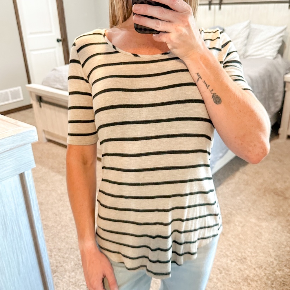 Fig & Blu Gray/Black Scoop Neck 3/4 Sleeve Tee Women’s Size Medium